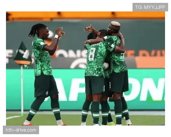 尼日利亚队进攻核心奥斯梅恩本赛季状态回暖表现稳健