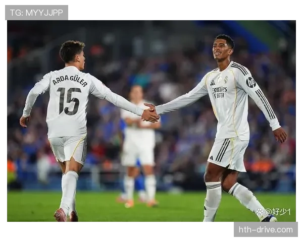 居莱尔 vs 贝林厄姆:皇马新星战术角色与成长路径对比 居莱尔 vs 贝林厄姆:皇马新星战术角色与成长路径对比