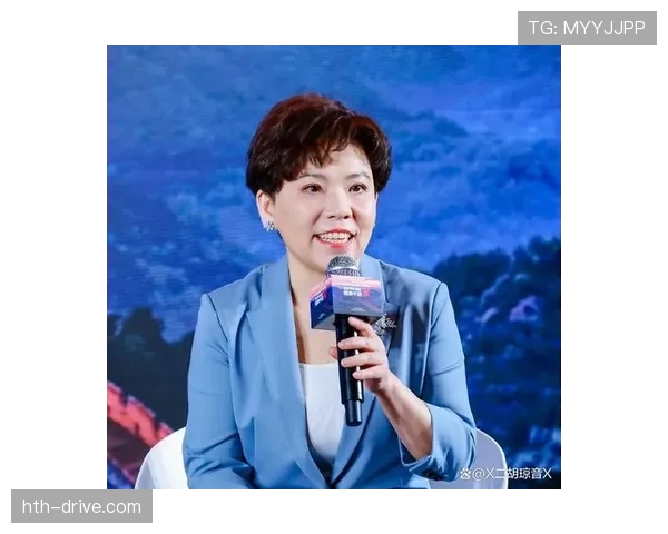 我去，邓亚萍走进餐厅那一刻——动作像学生，账单像老板